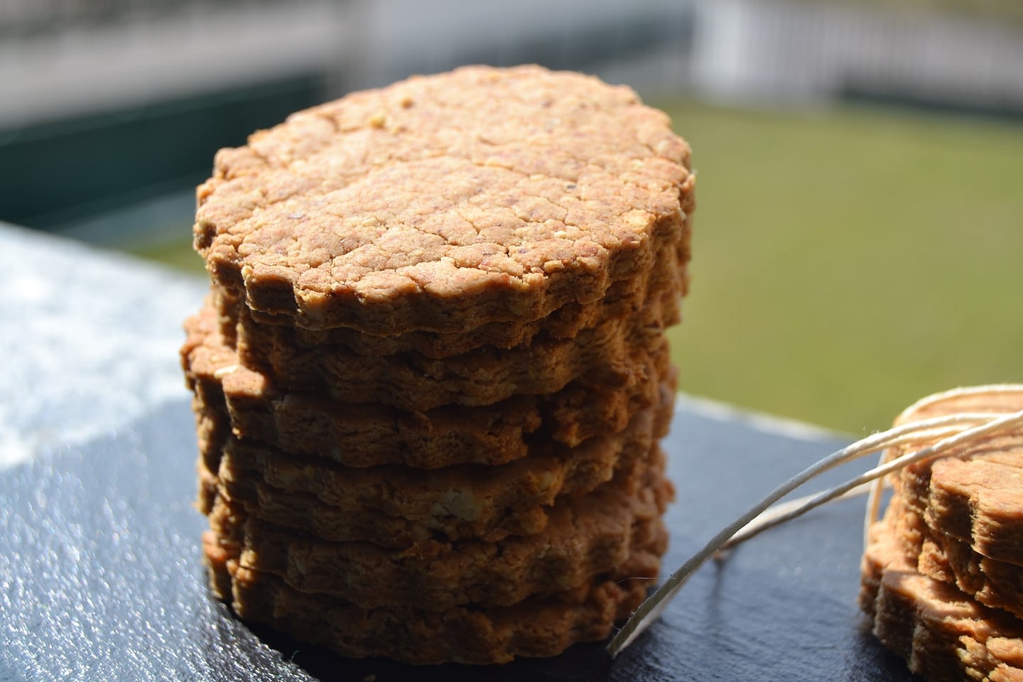 Biscotti con farina di castagne e zucchero di datteri
