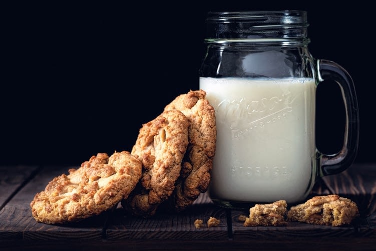 latte animale e latte vegetale